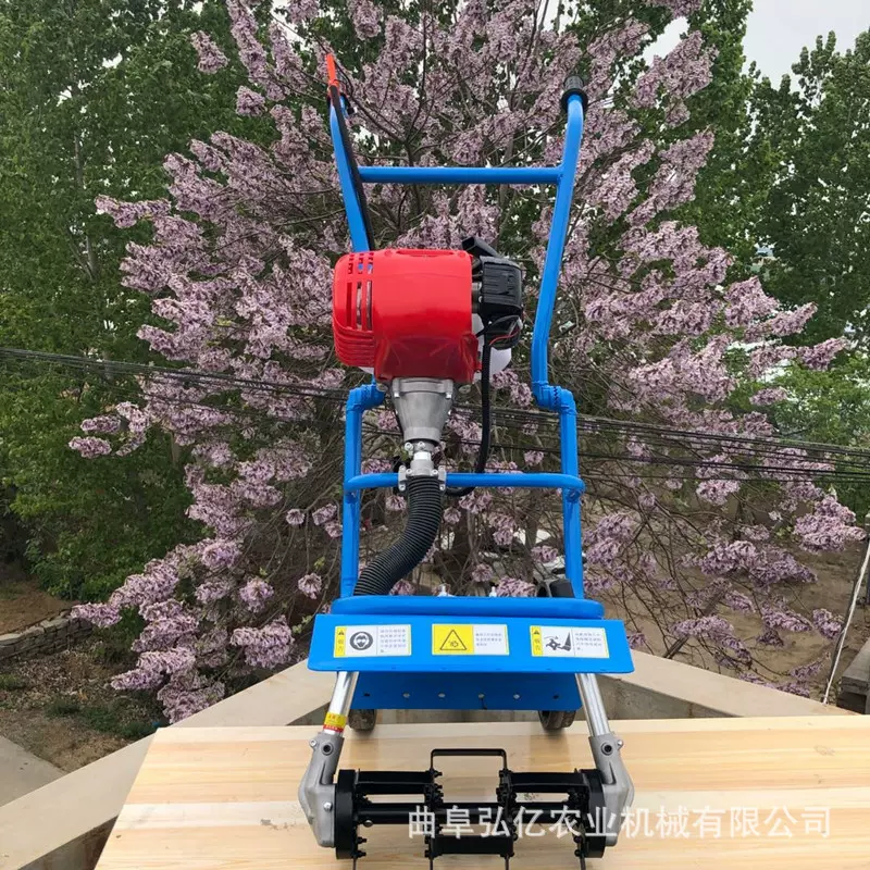 三刀窄行距汽油除草机无死角果园大棚松土机草莓种植行间打草机