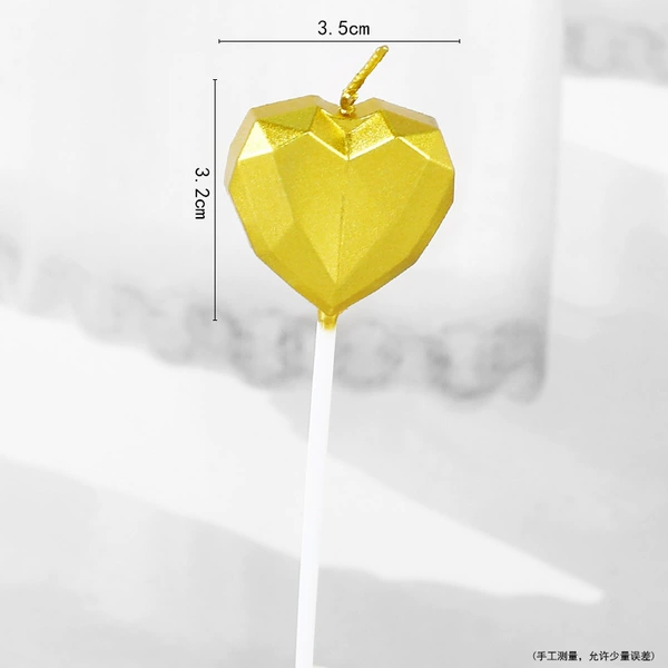 Golden love edges candle