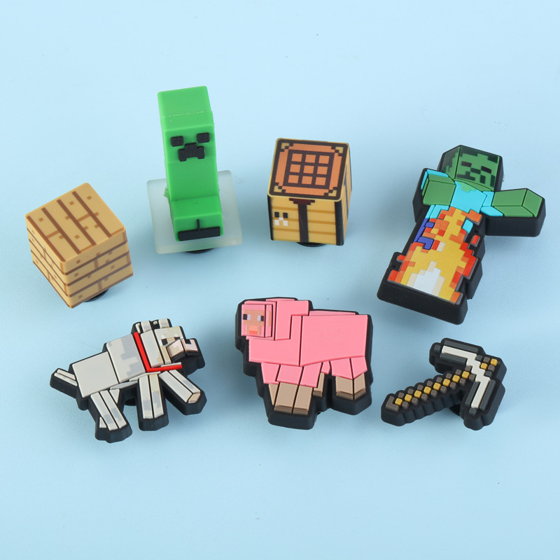 New Croc Shoes Flower Personalized DIY Cartoon Shoe Buckle Children's Shoe Accessories Croc Shoes Decoration Minecraft