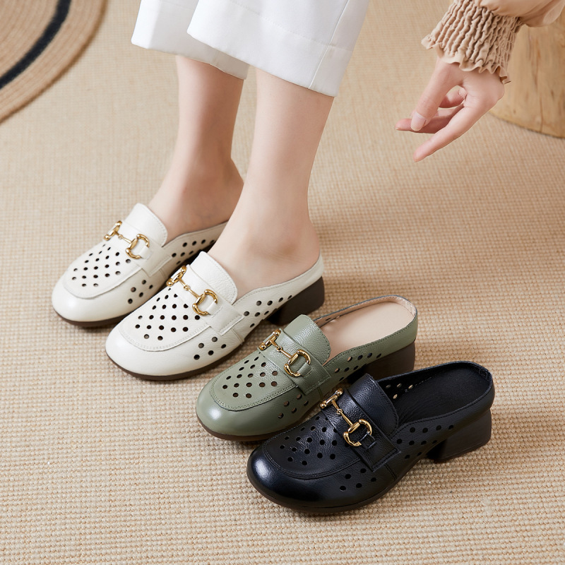Mother's Baotou Half Slippers Summer Outer Wear Middle-aged and Elderly Non-slip Sandals Soft Leather Middle-aged Women's Half-shoes Mother's Baotou Half Slippers Summer Outer Wear Middle-aged and Elderly Non-slip Sandals Soft Leather Middle-aged Women's Half-shoes