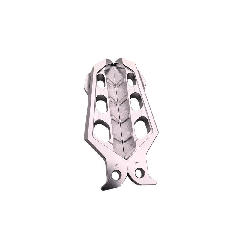 Suitable for Yamaha motorcycle NMAX155 anti-slip footrests, XMAX footrests, TMAX530 modified rotating footrests