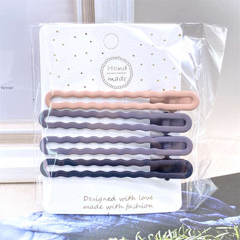 Metal horquilla hembra Red rojo 2023 nuevo clip tocado temperamento frente flequillo pelo roto horquilla lateral 2 yuanes