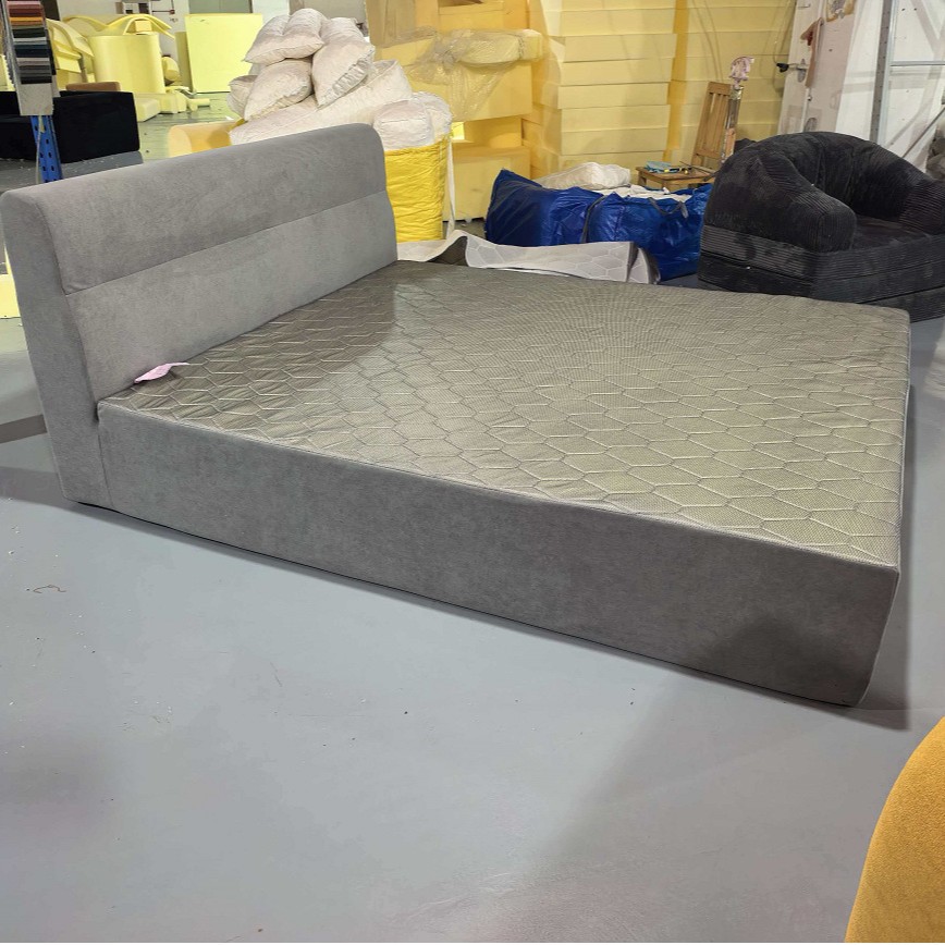 Cama de compresión de vacío transfronteriza de comercio exterior sin ensamblaje 32D esponja de compresión de envoltura de colchón de compresión de dormitorio pequeño