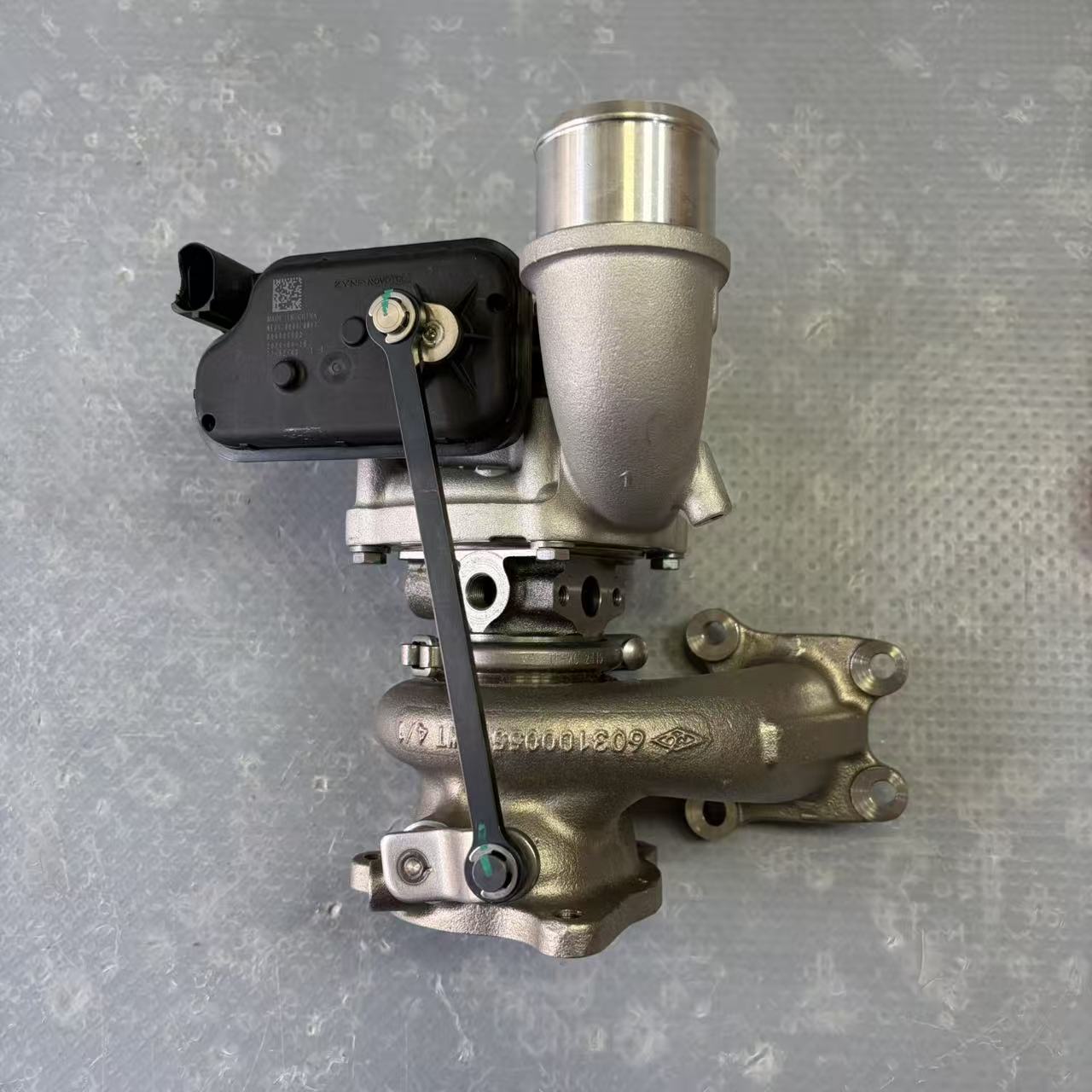 Suitable for Taiwan Zhonghua Turbocharger 1.5t Original Turbocharger Mw259028 609000011
