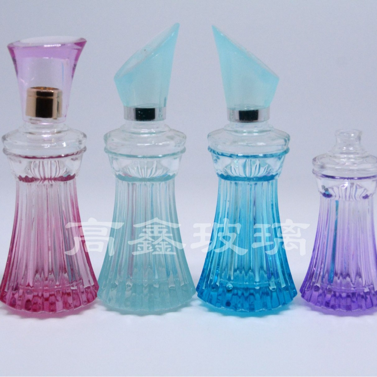 实力厂家供应30ML50ml裙子香水瓶配套 可任意喷颜色