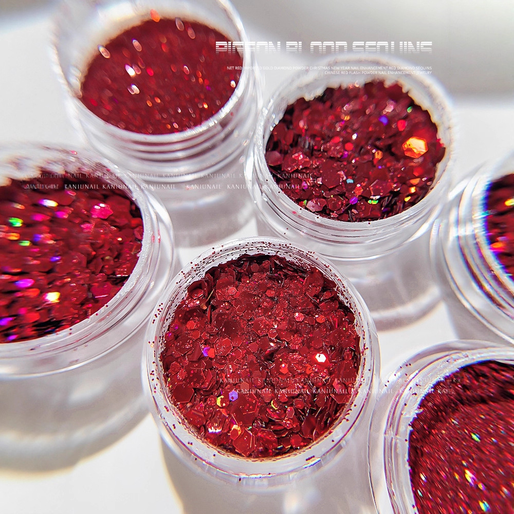 Decoraciones de Polvo de Lentejuelas Rojas con Efecto Diamante Triturado Deslumbrante para Año Nuevo 2025, Artículo Popular en Internet, Accesorios para Uñas de Novia para Salones de Belleza