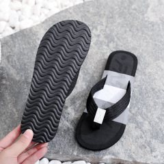 Summer new color matching trendy men's flip-flops, fashionable and casual indoor and outdoor beach sandals and slippers directly supplied from the manufacturer