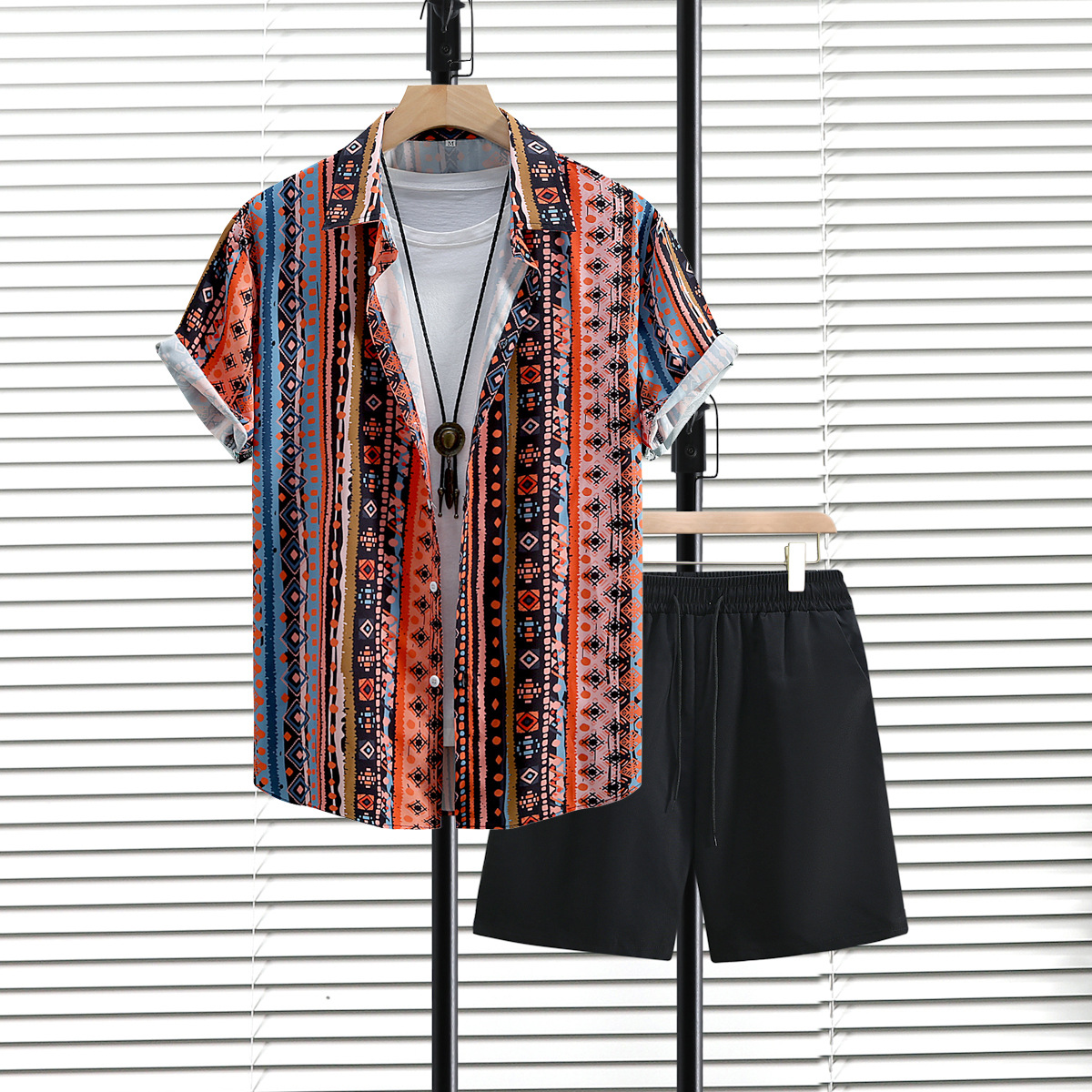 오렌지 수직 검은 바지 세트