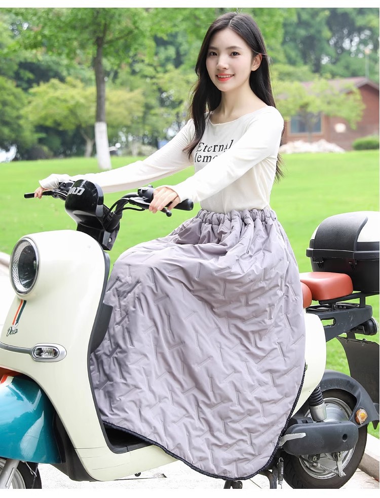 Suitable for Electric Vehicle Windproof Quilt Autumn and Winter New Half-Body Warm Knee Pads Waterproof Thickeneded Velvet Windproof Skirt for Men and Women