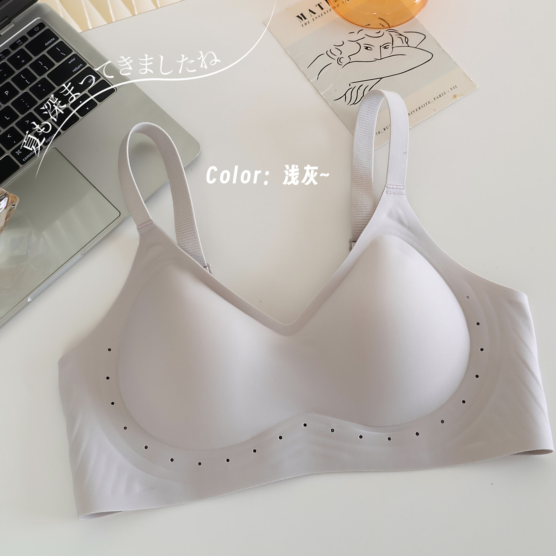 La nueva ropa interior integral 8099 ventilada y cómoda para protegerse de la caída se reúne sin marcas sin anillo de acero.