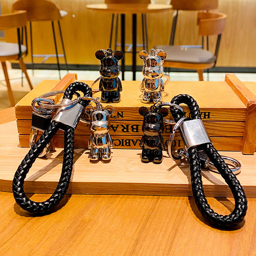 Creative metal bear keychain exquisite cartoon bear waist key pendant key ring ring manufacturer wholesale