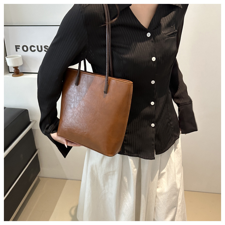 Europa y América simple retro bolsa de cubo de la línea de PU costura bolsa de cercanías bolso de las mujeres hombro bolso de las axilas bolso de las mujeres