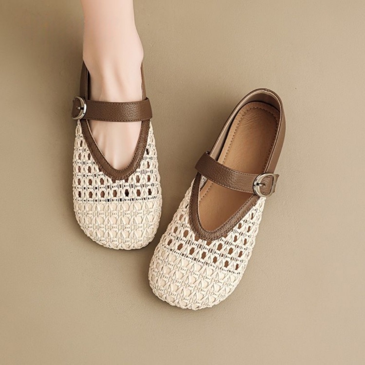Tejido muy bueno usar zapatos de mujer francesa Marie Jean 2026 verano nuevo suela suave vacío hada con falda zapatos de boca superficial