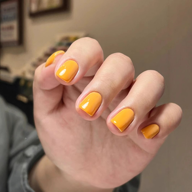 30 Pieces of Super Nice White and Yellow Manicure Early Spring Short Square Head Pure Color Wearable Nails Removable Finished Fake Nails