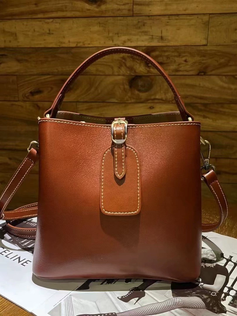 Leather retro shoulder bag for leisure, genuine leather, cowhide, (Cross-border trading)