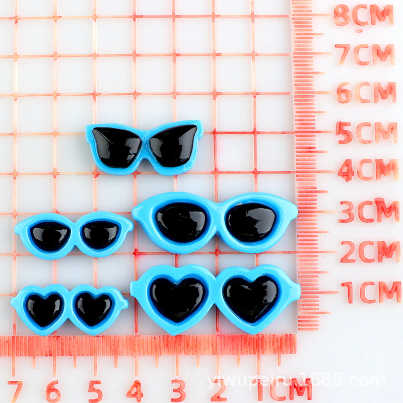 愛メガネDIY円形メガネ樹脂部品クリームゴム携帯ケースdiy頭飾り部品穴靴材料
