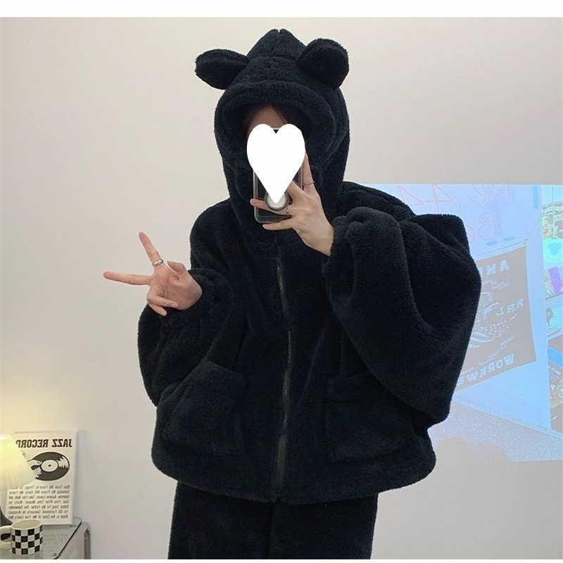 2025 New Pajamas for Women Autumn and Winter Coral Velvet Thickeneded Warm Hooded Bat Sleeve Flannel Home Clothes That Can Be Worn Outside