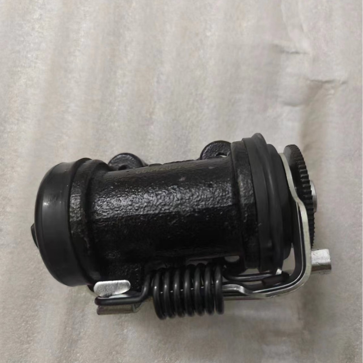 汽车配件左后轮制动缸 适用于 Coaster  DYNA200  47580-37071