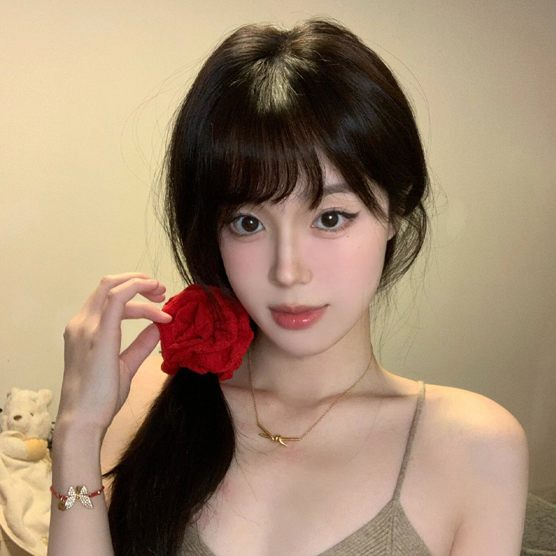Romántico y cálido ~ Flor roja, lazo para el cabello del intestino grueso, sentido de alto nivel femenino, cuerda para el cabello de año nuevo, cuerda para el cabello, accesorios para el cabello del mismo estilo de celebridades de Internet