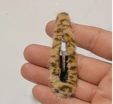 가벼운 표범 무늬 - 물방울 스타일