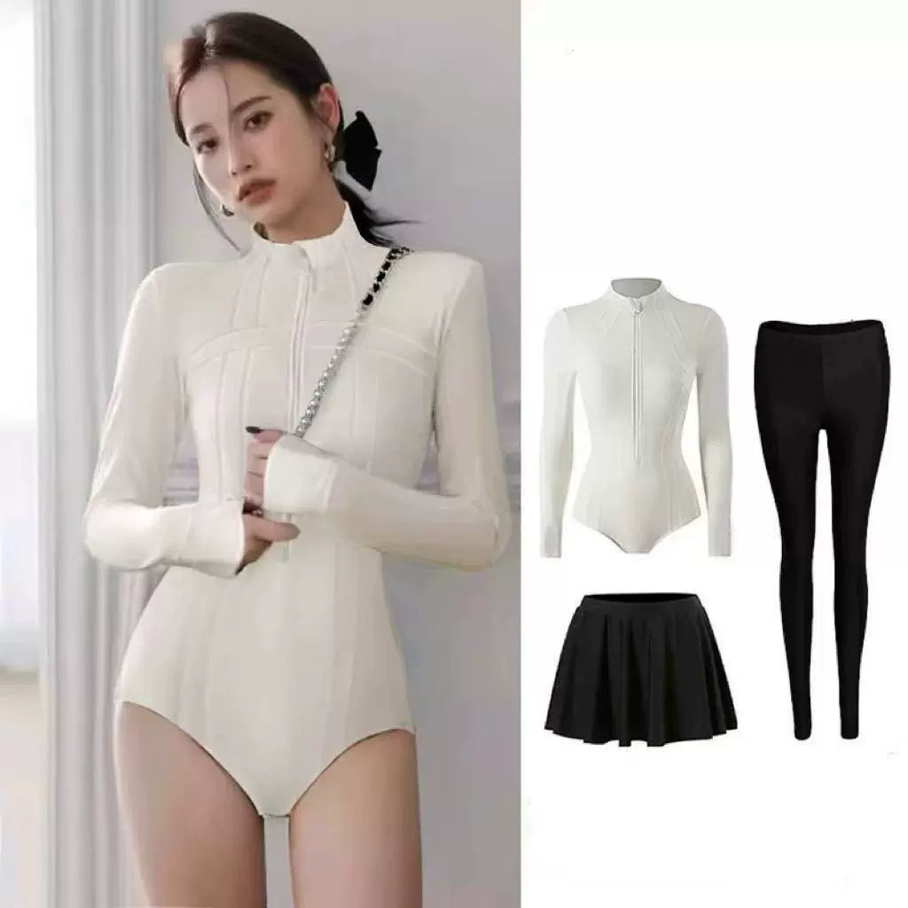 防晒浮潜白色连体三角游泳衣女长袖保守微胖大码潜水服冲浪水母服
