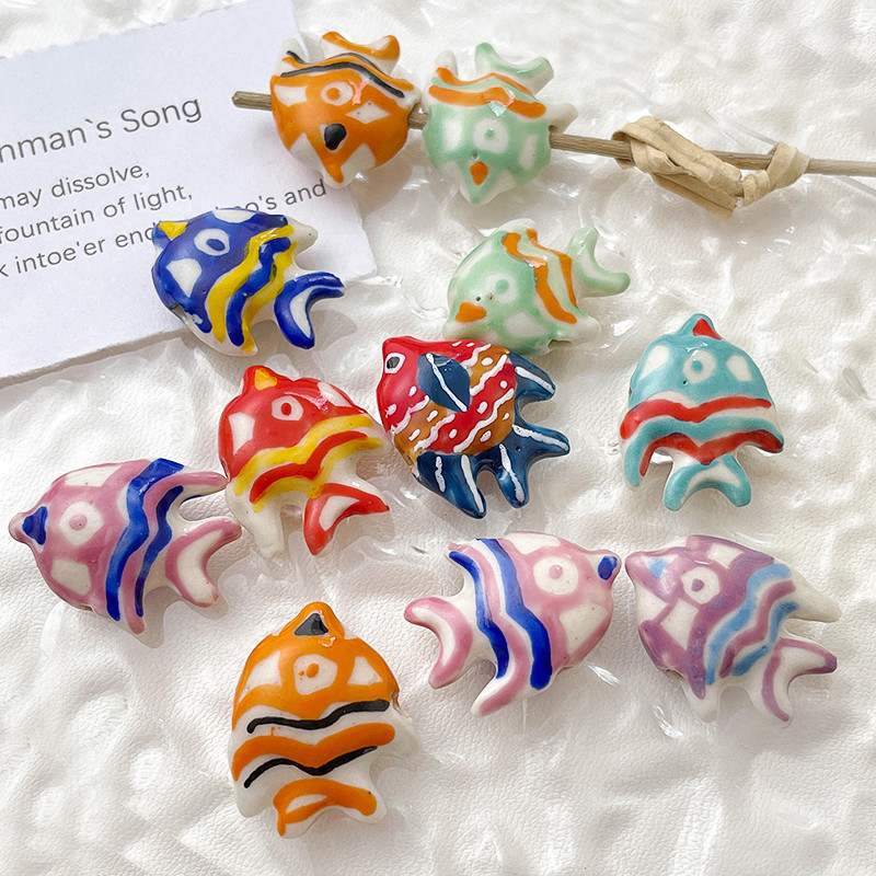 5g Weight Pendant Jewelry Making Type DIY Jewelry Accessories Classification 1 Piece Quantity ceramics Material Fish Pattern Simple Style, IG Style Style 1 Piece Ceramics Fish DIY Jewelry Accessories Pendant 4