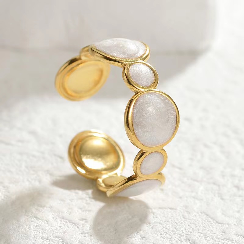 Women's Gender Ig Style Oval Heart Shape Titanium Steel Enamel Open Rings