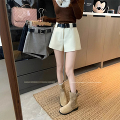 高級感のある白い毛の半ズボンの女性の秋冬の高腰のまっすぐな筒のカジュアルなズボンの小さい体はゆったりしています。