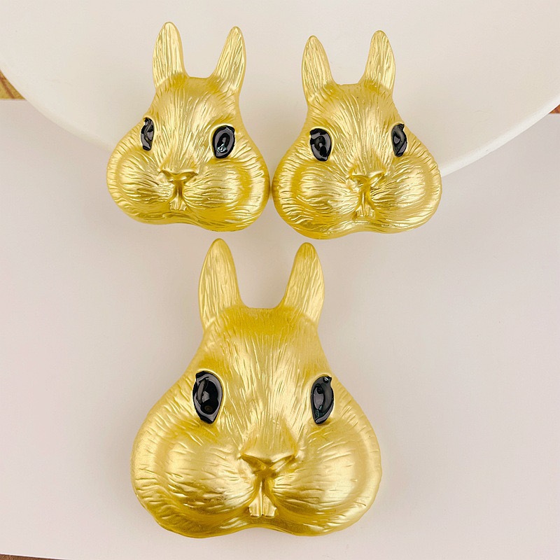 Retro Rabbit Alloy Plating Unisex Brooches display picture 3