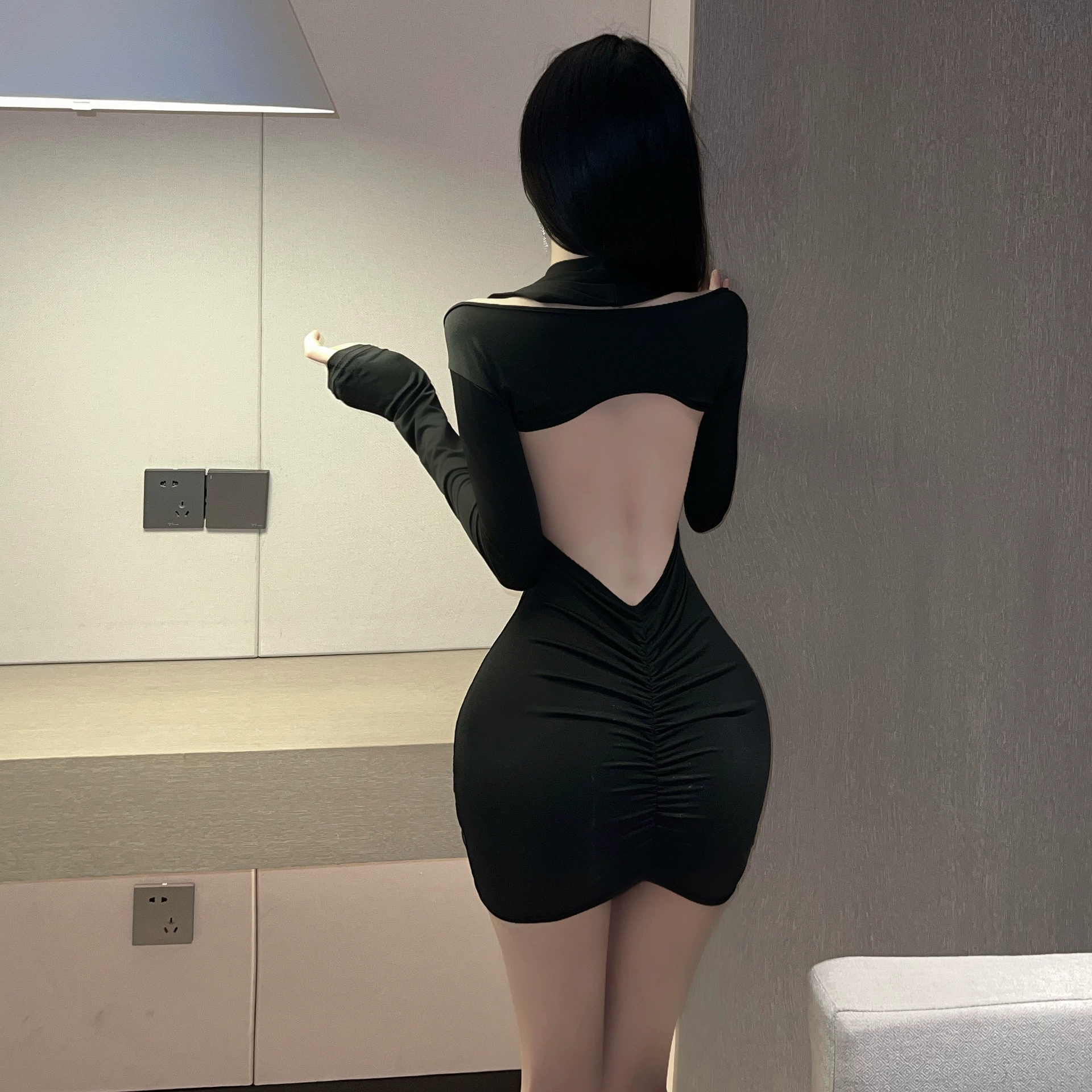 Sexy underwear with backless long-sleeve