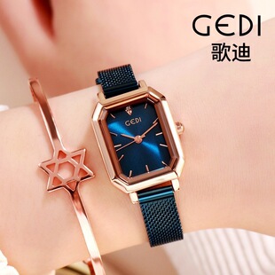 ��Ͽ羳���l䓎����ΌW���ֱ�r�к��sС�������eŮʿ��ˮʯӢ��