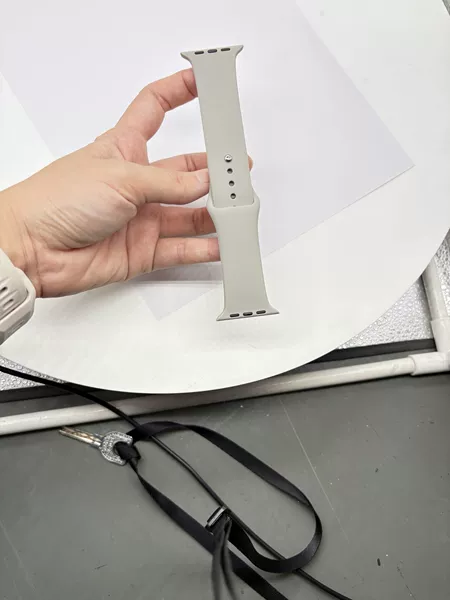Shallow gray standard