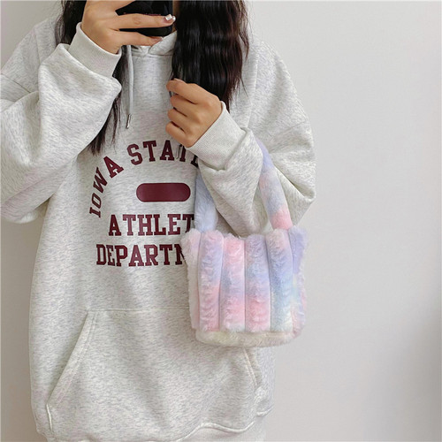 Creative gradient color plush bag, new small-town fashionable women's bag, gift, autumn and winter sweet money purse handbag