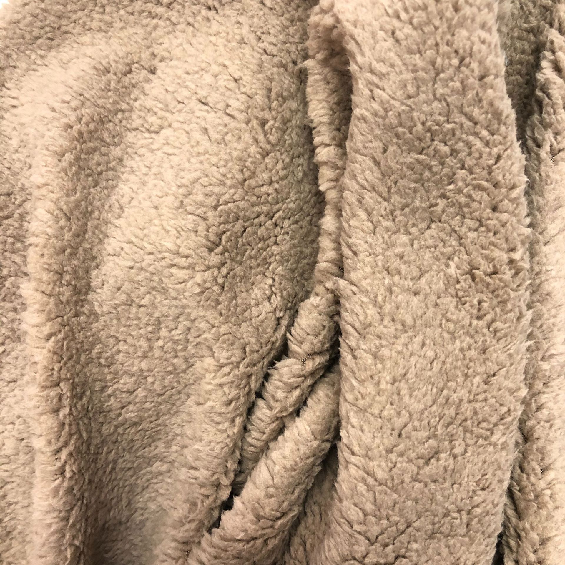 Fábrica de espuma espesa lana de algodón ultra suave perros mascotas calentamiento pijamas cojines ropa de revestimiento