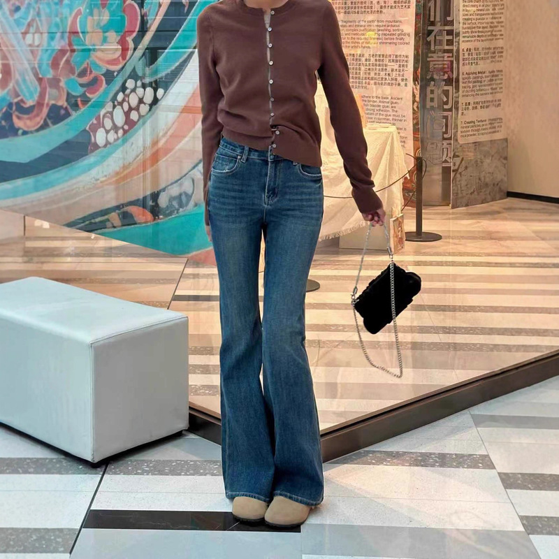 Long-Legged Dark Blue Popular Flared Jeans for Women, Autumn Slim-Fit High-Waisted Bootcut Pants Long-Legged Dark Blue Popular Flared Jeans for Women, Autumn Slim-Fit High-Waisted Bootcut Pants
