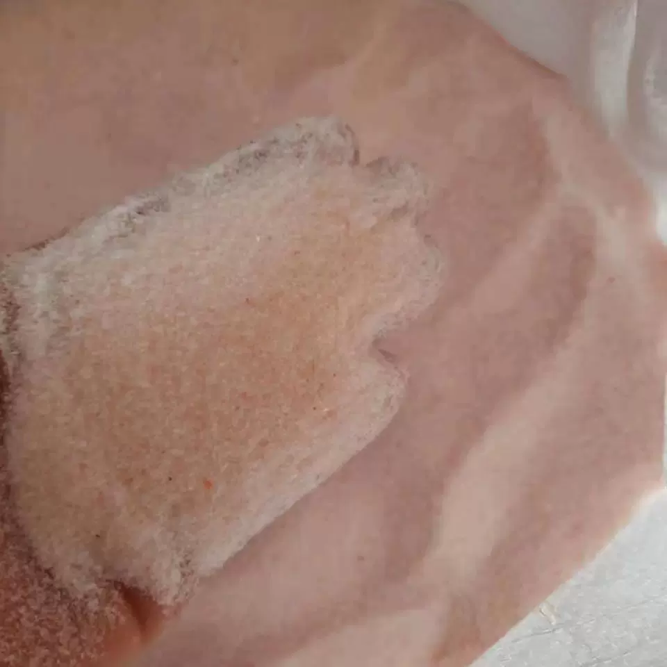 供应0.1-0.2mm食品级玫瑰盐 汗蒸热敷盐砂3-5mm玫瑰盐砂 汗蒸盐砂