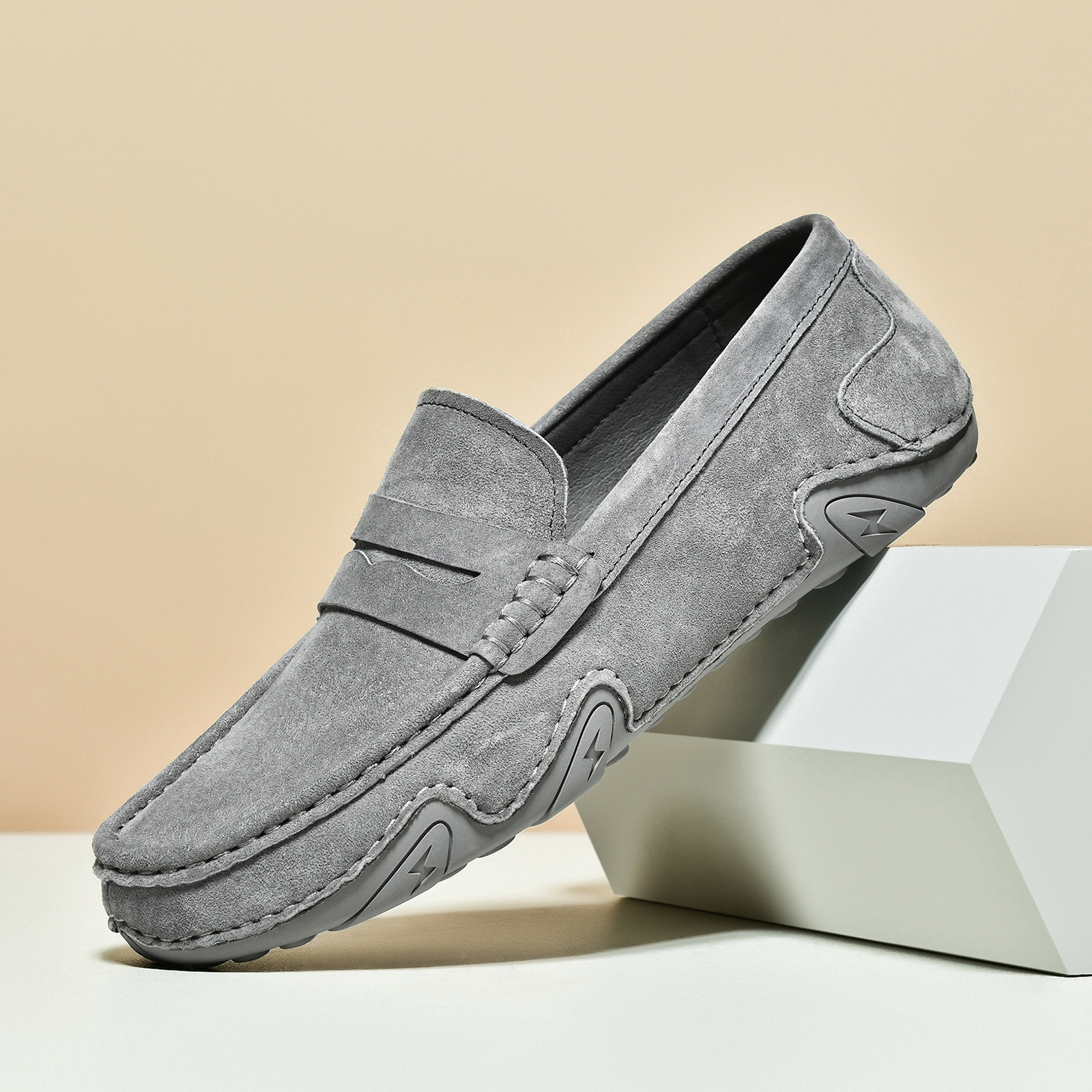 Top-Grain Leather Suede Moccasins For Men, Korean-Style Trendy Shoes, Slip-Ons, Breathable And Comfortable Lazy Shoes, C_vogvips.com