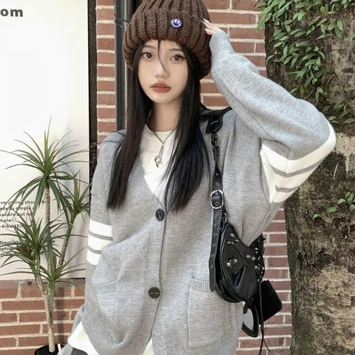 Women's Autumn/Winter Color-blocked Knit Cardigan Sweater with Striped Sleeve, Loose Fit Overcoat for College Style