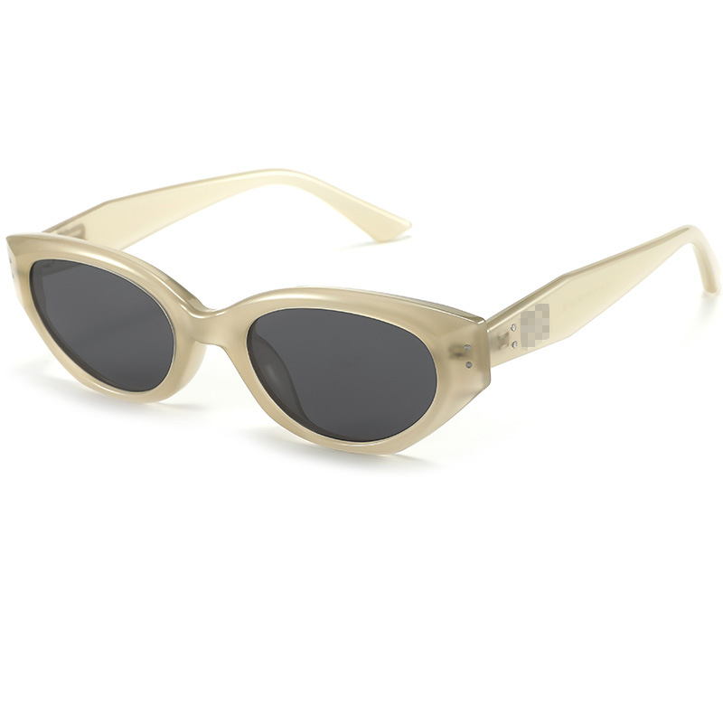 Fashion Cat-Eye Premium Polarized Sunglasses For Women 2026 New Retro Influencer Street Style Sun Protection Glasses - Thumbnail 6