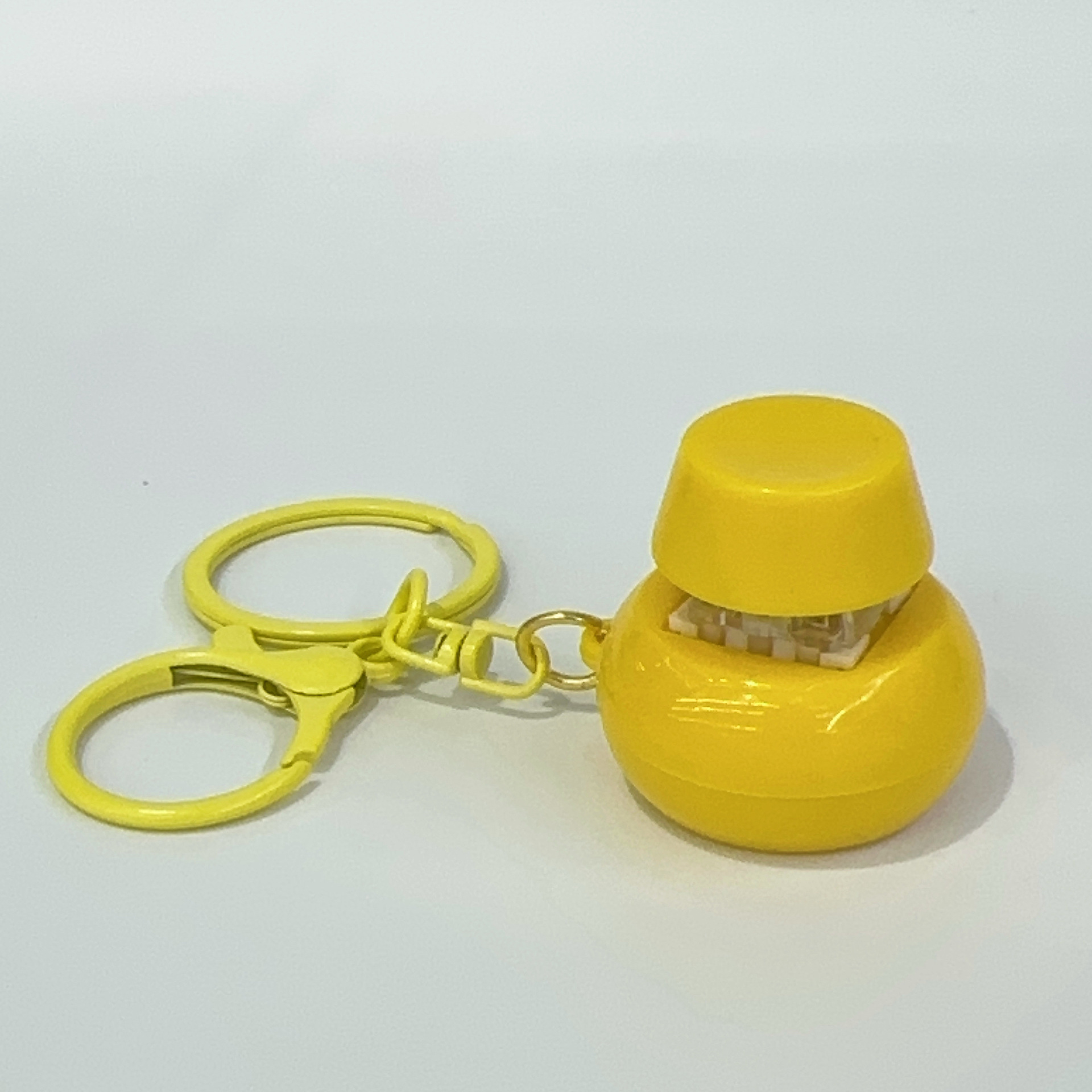 Yellow round colorful lobster clasp