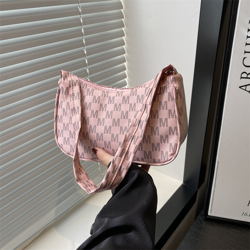 Bolsa de media luna impresa retro bolso de otoño nicho de diseño de estilo occidental 2024 nuevo bolso de hombro bolso de mano hermoso