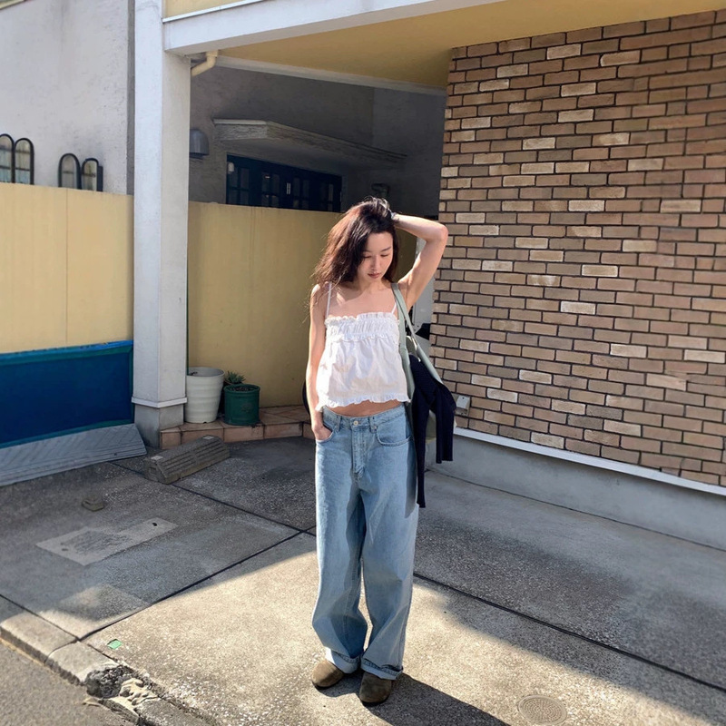 Now Available: Korean Designer Baby-Chan's Same Style Pleated Ruffle Strap Top, a Cool and Versatile Summer Tank Top for Women Now Available: Korean Designer Baby-Chan's Same Style Pleated Ruffle Strap Top, a Cool and Versatile Summer Tank Top for Women