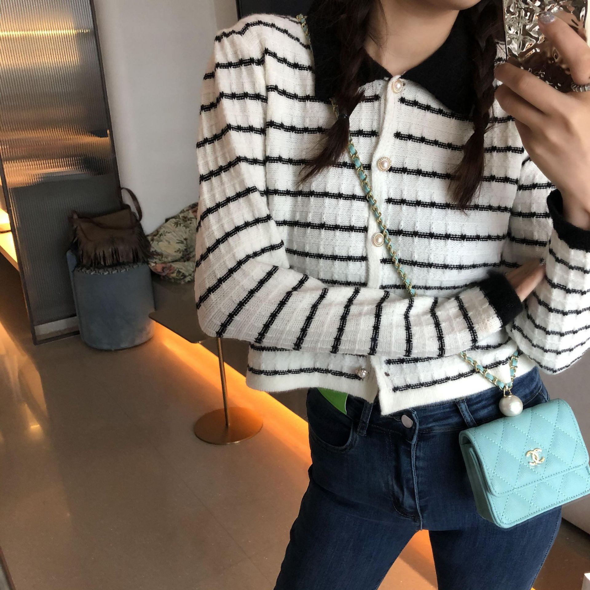 T7761 泡泡袖条纹针织毛衣