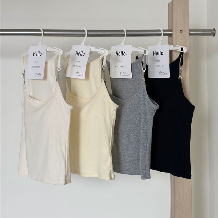 Trendy Square-Neck Metal Chain Strap Camisole for Women with Chest Pads, Slim-Fit Design for Layering or Wearing Alone Trendy Square-Neck Metal Chain Strap Camisole for Women with Chest Pads, Slim-Fit Design for Layering or Wearing Alone