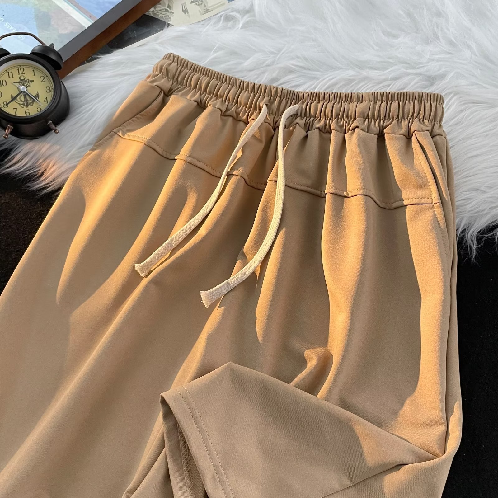 Marca de moda ins pantalones cortos casuales de verano para hombres estilo caliente holgado tendencia casual ropa exterior pantalones de cinco puntos de estilo coreano de todo fósforo