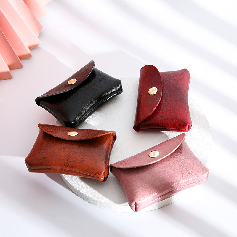 2026 New Model Mini Cute Card Holder Portable Multifunctional Coin Purse Earphone and Miscellaneous Items Bag for Women Wholesale in Stock