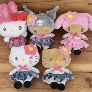 Мягкие подвески Sanrio серии «Школьная форма»: Китти Меlodи Куроми