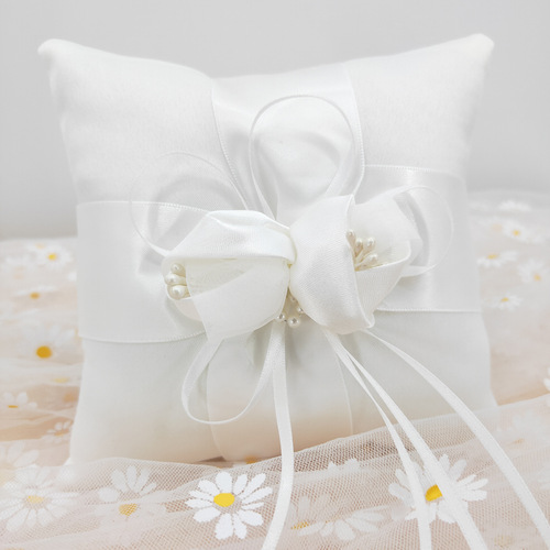 Amazon supply European wedding supplies bud cross bridal ring pillow flower ring pillow wedding ring holder