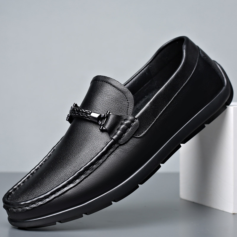 Nuevos zapatos de guisantes de piel de vaca de capa superior zapatos de cuero casuales de los hombres de conducción sin cordones zapatos de cuero genuino de los hombres europeos zapatos de papá suave
