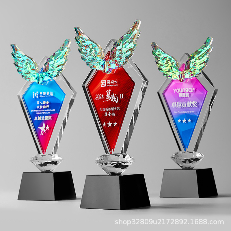 Wing-Shaped Crystal Trophy with Five-Pointed Star, Creative High-End and Elegant Design, Suitable for Outstanding Employee Awards at Annual Meetings, Wholesale New Model Trophy Gift Wing-Shaped Crystal Trophy with Five-Pointed Star, Creative High-End and Elegant Design, Suitable for Outstanding Employee Awards at Annual Meetings, Wholesale New Model Trophy Gift